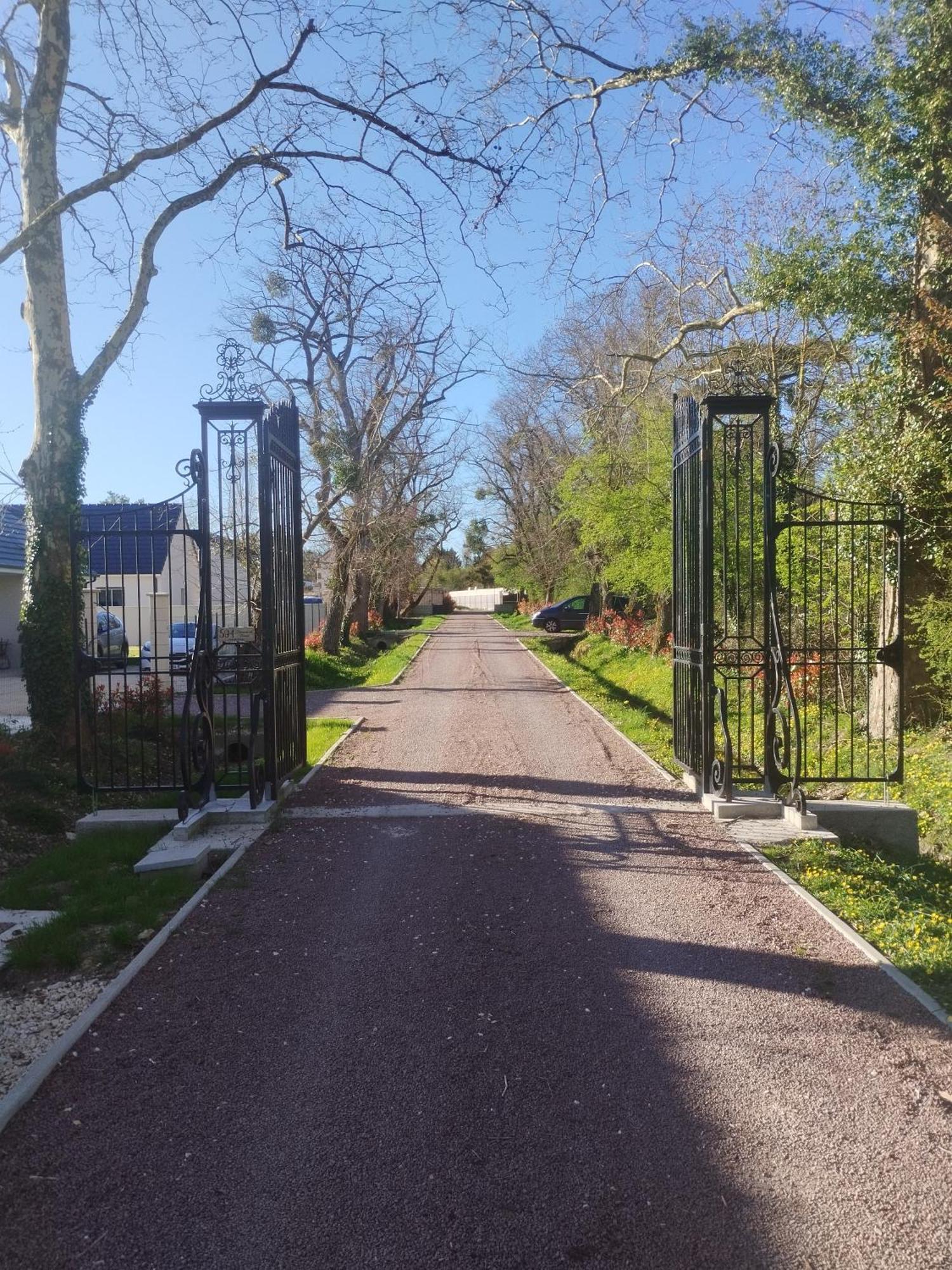 Domaine De Veauce Proche De Bourges Saint-Doulchard Exterior foto